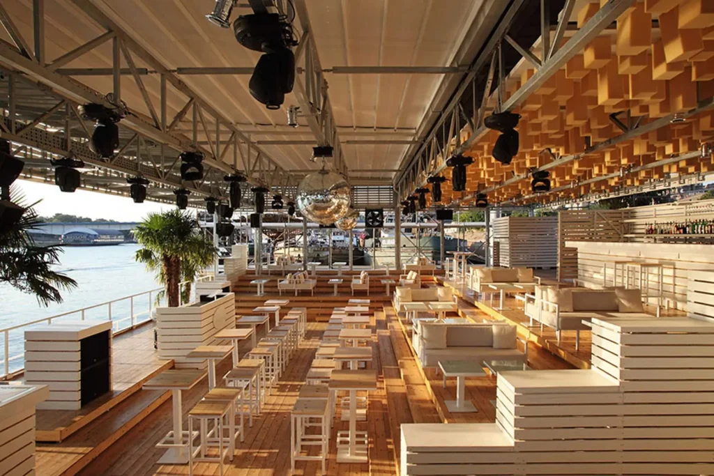 Lasta nightclub in Belgrade with a renowned interior. It is considered one of the best nightclubs in the city.