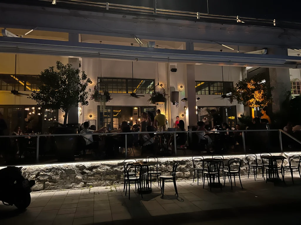 Belgrade bar Lavash, located in Beton Hala.